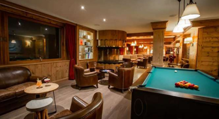 Chalet Matine Apartments, Morzine ski chalet, image 5